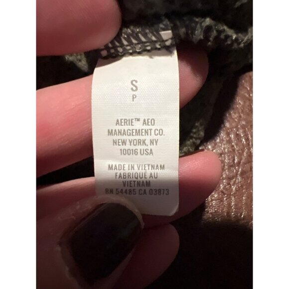 Aerie Oversized Cloud Sherpa Quarter Snap Button Pullover Sweater small - Picture 6 of 9